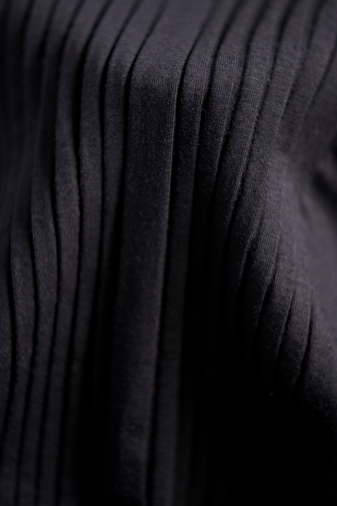 ANNABEL-Tencel pintuck blouse